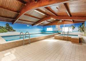 Bucklegrove Holiday Park: Indoor pool