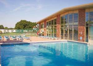 Highfield Grange: Outdoor heated pool