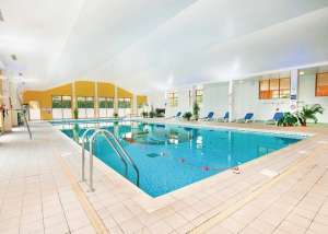 Orchard Park: Indoor heated pool